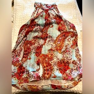 Sleeveless shirt-beautiful fabric